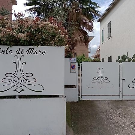 Viola Di Mare Rooms And Parking Термоли Екстериор снимка