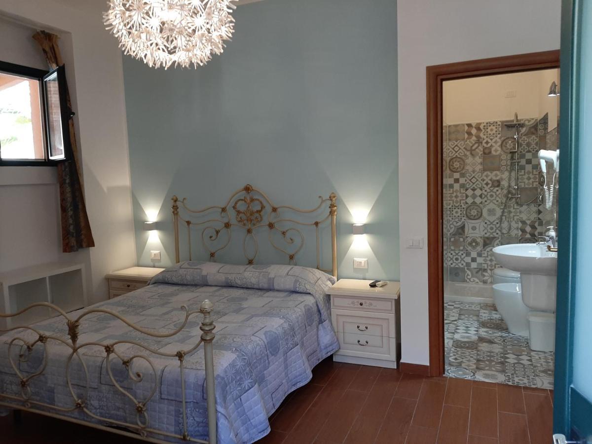 Viola Di Mare Rooms And Parking Термоли Екстериор снимка